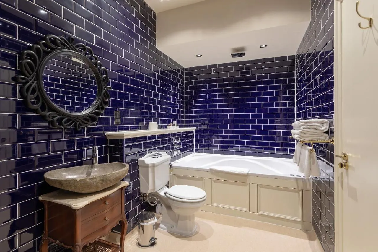 ***  The Coal Exchange Hotel Cardiff Birleşik Krallık